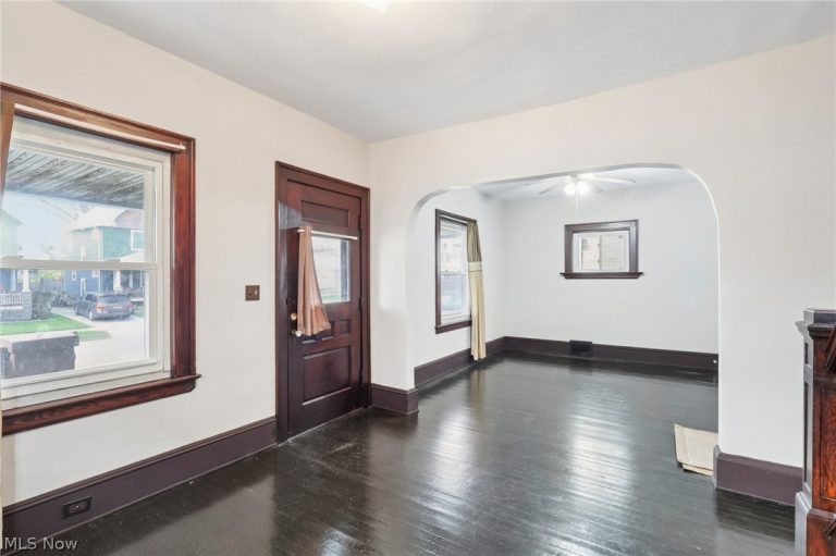 3612 Daisy Avenue, Cleveland, OH - Photo 5