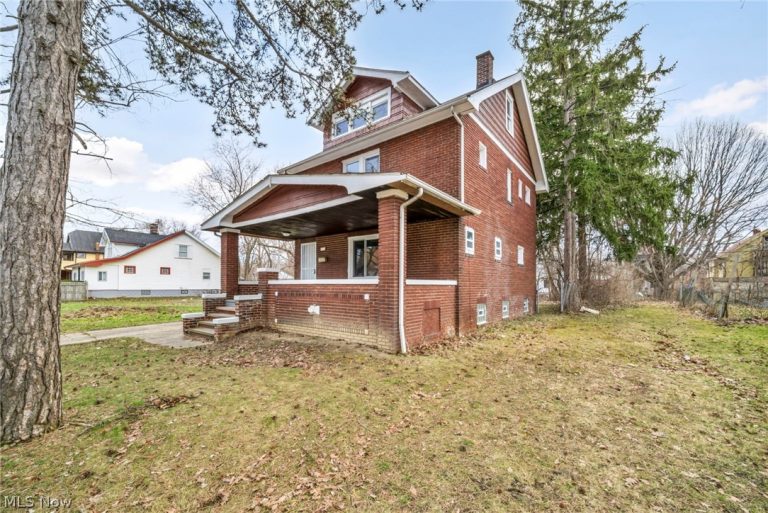 3286 140th Street, Cleveland, OH - Photo 4