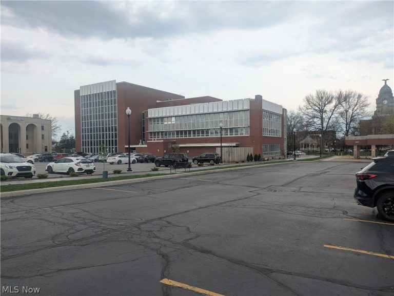 30 Park Place, Painesville, OH - Photo 3