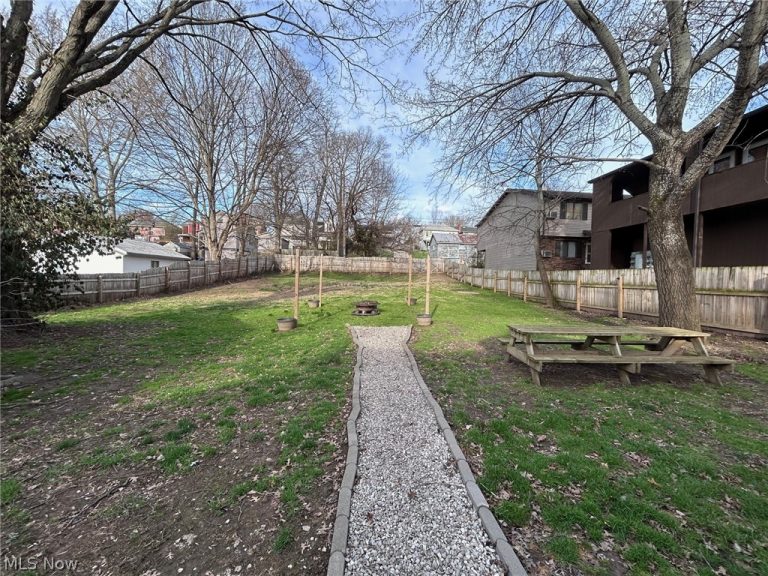 712 Front Street, Marietta, OH - Photo 6