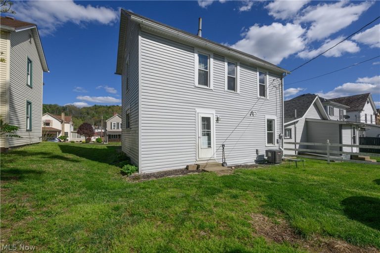 639 1st Street, Dennison, OH - Photo 3