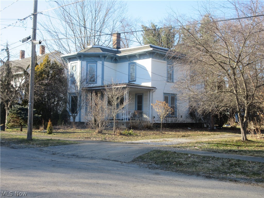 174 Hickory Street, Andover, OH
