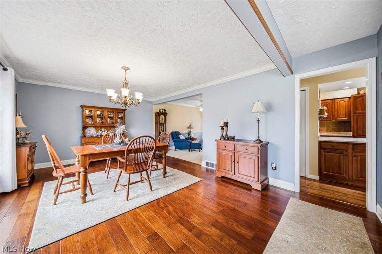 7731 Ohio Street, Mentor, OH - Photo 4