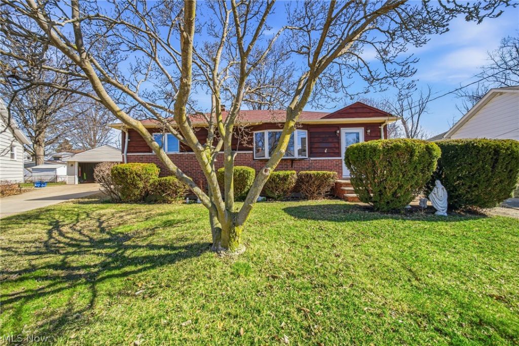 459 Cole, Willowick, OH