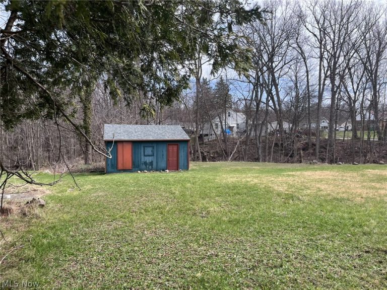 1275 BROADWAY AVE, Bedford, OH - Photo 3