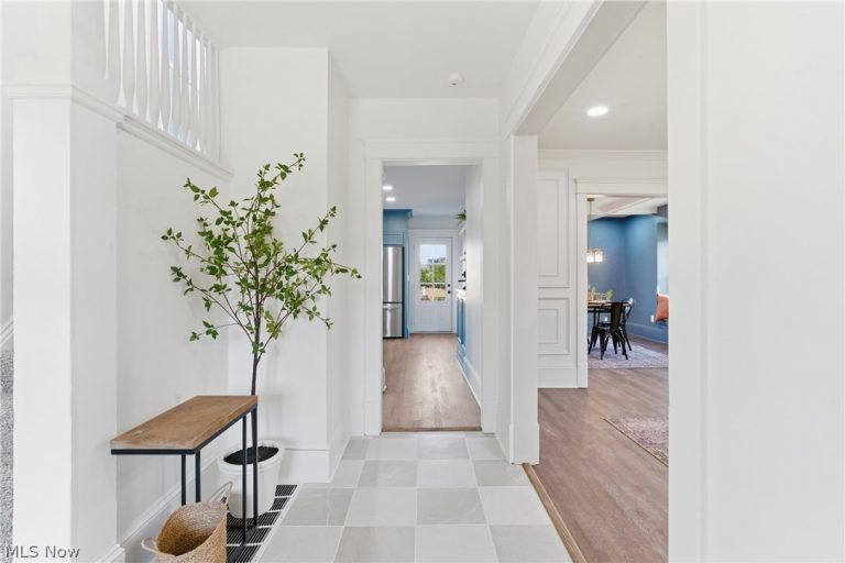 218 Huntington Street, Medina, OH - Photo 3