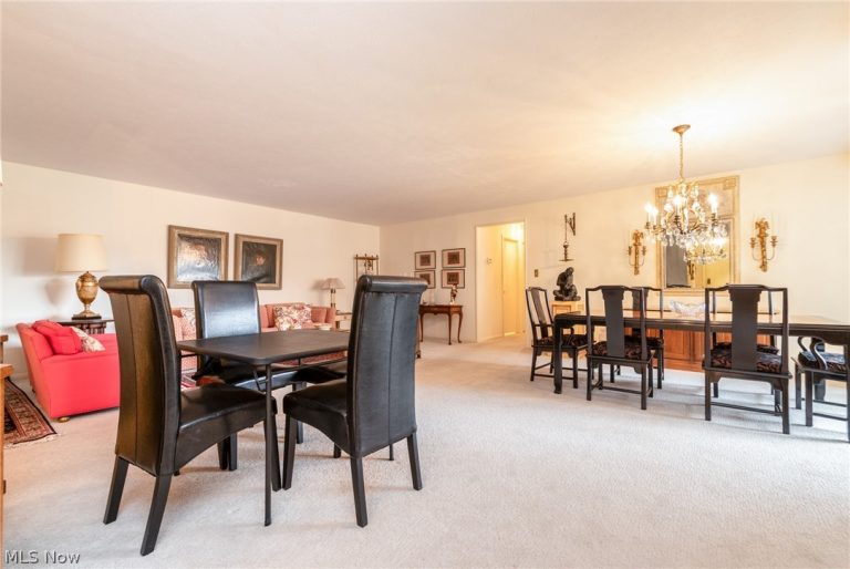 2202 Acacia Park Drive #2317, Lyndhurst, OH - Photo 5