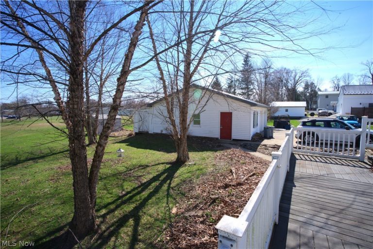 8754 State Route 534, Mesopotamia, OH - Photo 6