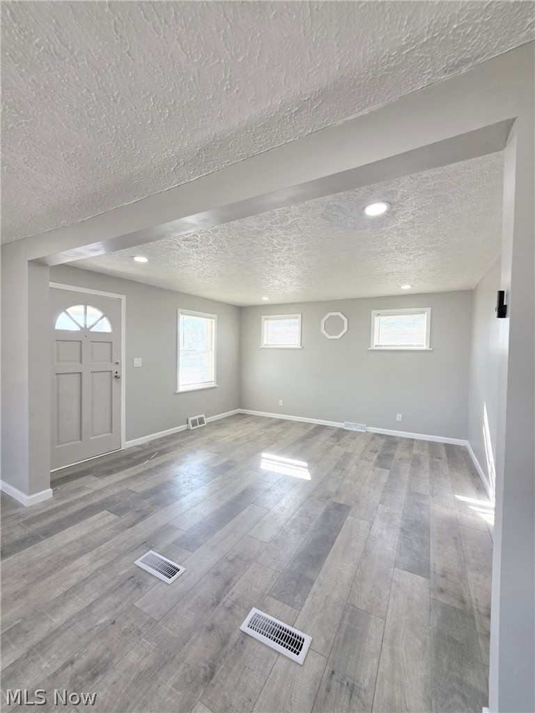 2606 Oberlin Avenue, Lorain, OH - Photo 5