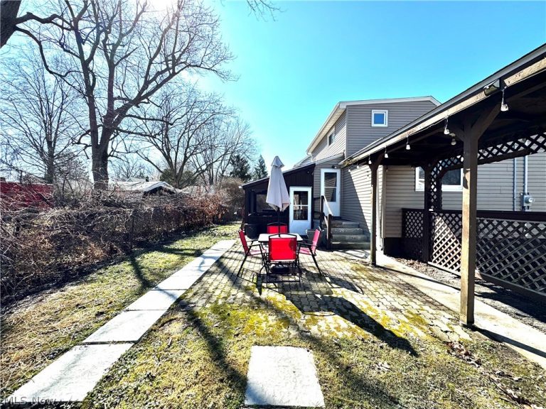 1088 Skinner Avenue, Painesville, OH - Photo 3