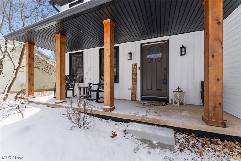 681 Oakcrest Drive, Wadsworth, OH - Photo 3