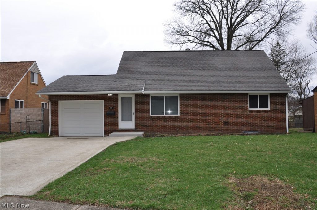 539 Royer Avenue, North Canton, OH