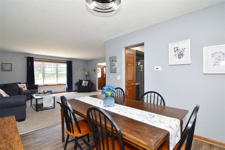9509 Catalpa Circle, Mentor, OH - Photo 6
