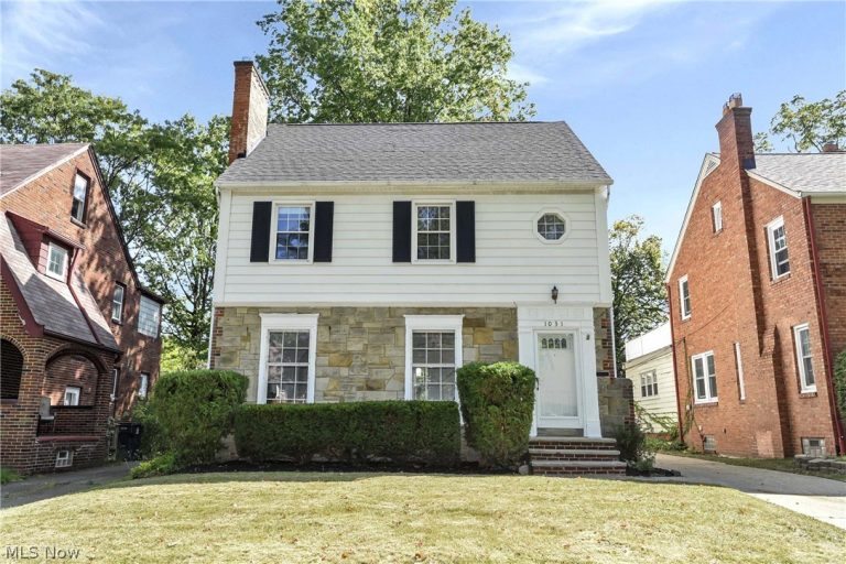 1031 Pennfield Road, Cleveland Heights, OH, 44121