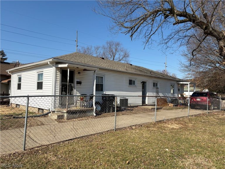 1813 Ridge Avenue, Zanesville, OH, 43701