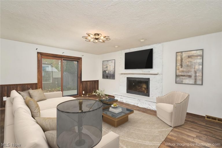 1633 Bancroft Street, Cuyahoga Falls, OH - Photo 3