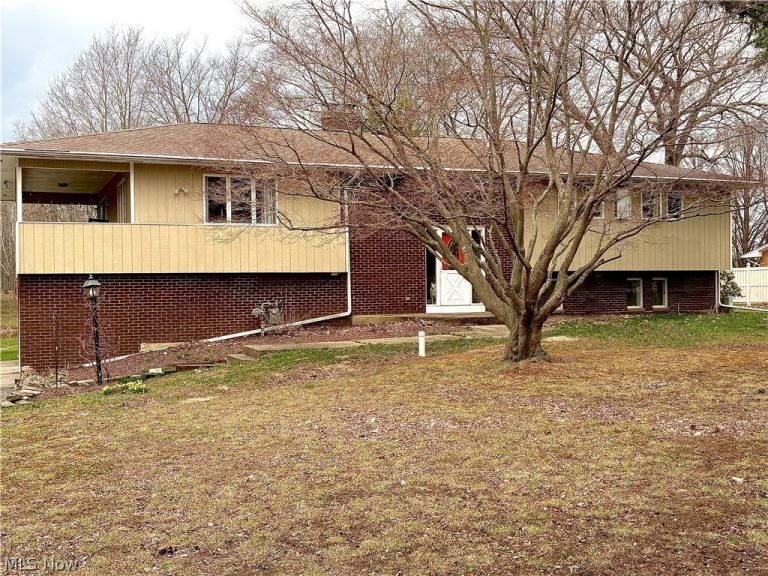 2975 Brown Road, Ashtabula, OH - Photo 3