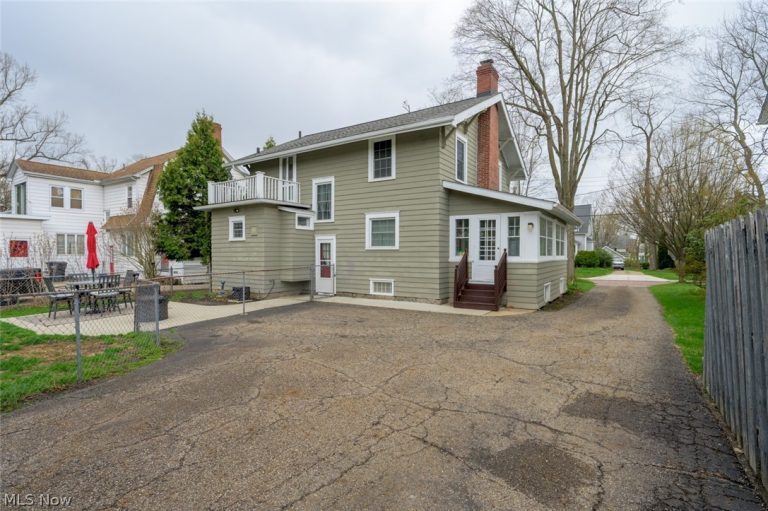 245 Freedom Street, Ravenna, OH - Photo 8