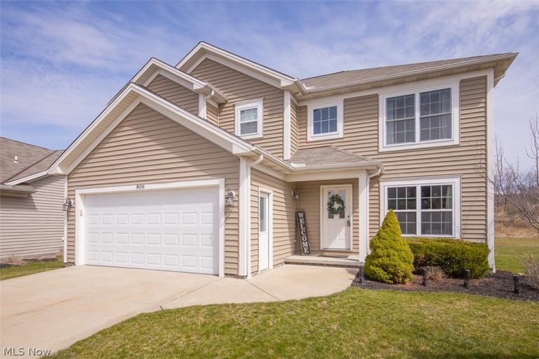 806 Pepperell Court, Macedonia, OH - Photo 2
