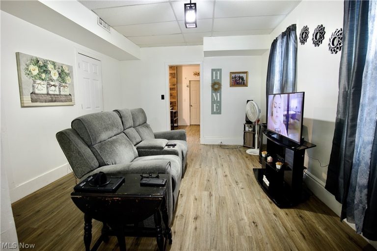 3459 50th Street, Cleveland, OH - Photo 6