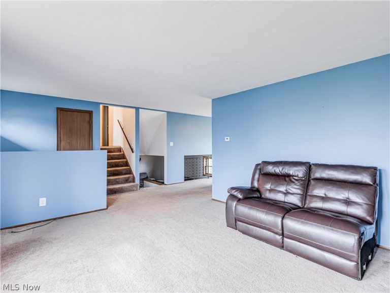 312 Decourcey Street, Rittman, OH - Photo 8