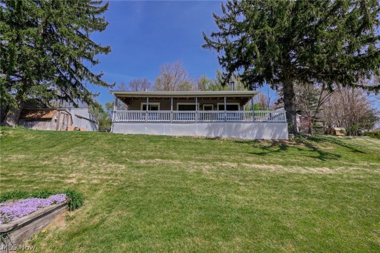 6443 Camp Boulevard, Hanoverton, OH, 44423
