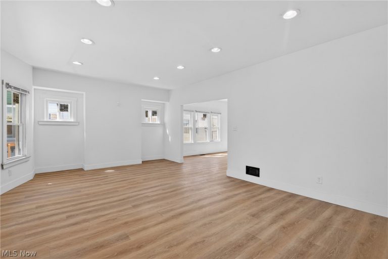 3544 153rd Street, Cleveland, OH - Photo 5