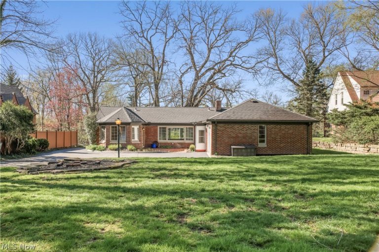 3127 Highland Drive, Silver Lake, OH - Photo 6