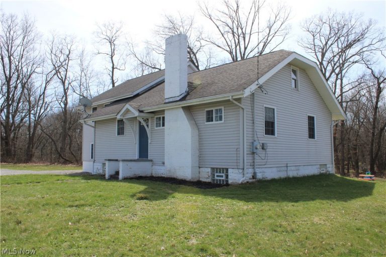 2254 Milton Boulevard, Newton Falls, OH - Photo 4