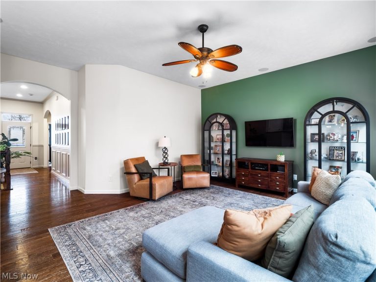 8898 Harvest Ridge Way, North Ridgeville, OH - Photo 5