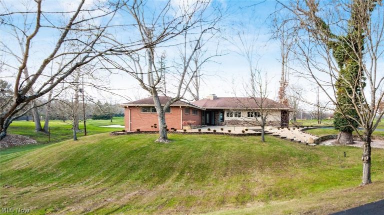 2835 West Drive, Zanesville, OH - Photo 3