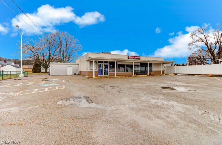 726 Lincoln Way, Minerva, OH - Photo 2