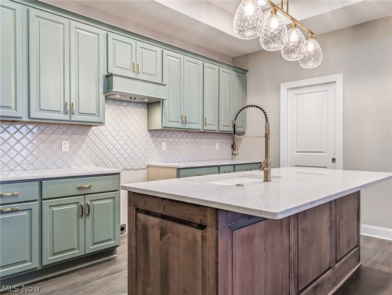 4332 Evergreen Court, North Canton, OH - Photo 8