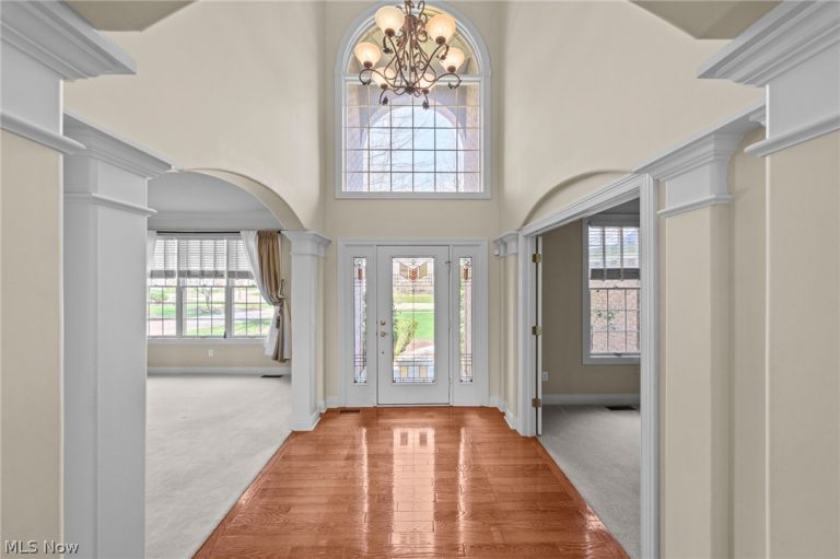 1542 Glen Lyon Drive, Westlake, OH - Photo 3