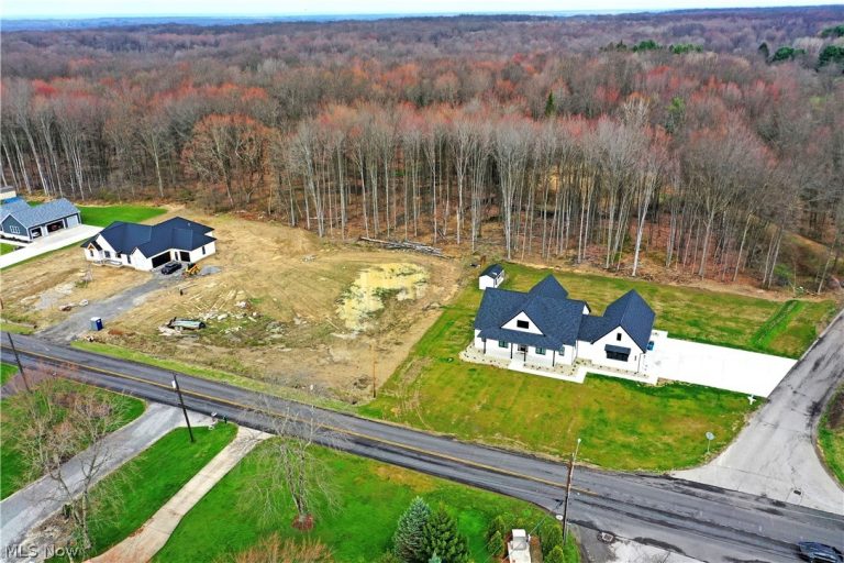 King Graves Road, Warren, OH - Photo 3