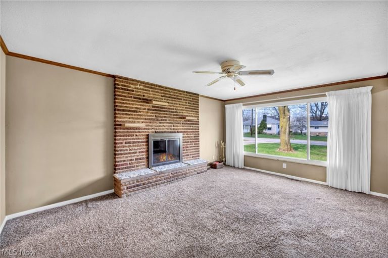 38592 Courtland Drive, Willoughby, OH - Photo 4