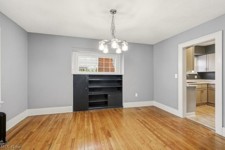 2209 Lamberton Road, Cleveland Heights, OH - Photo 8