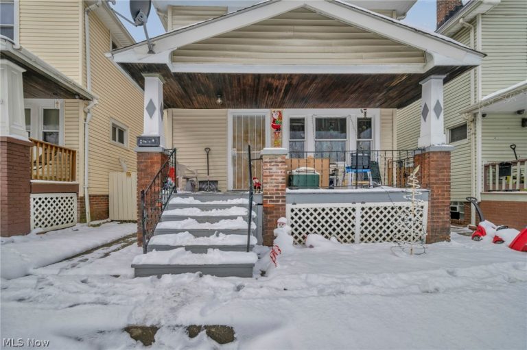 3056 104th Street, Cleveland, OH - Photo 8