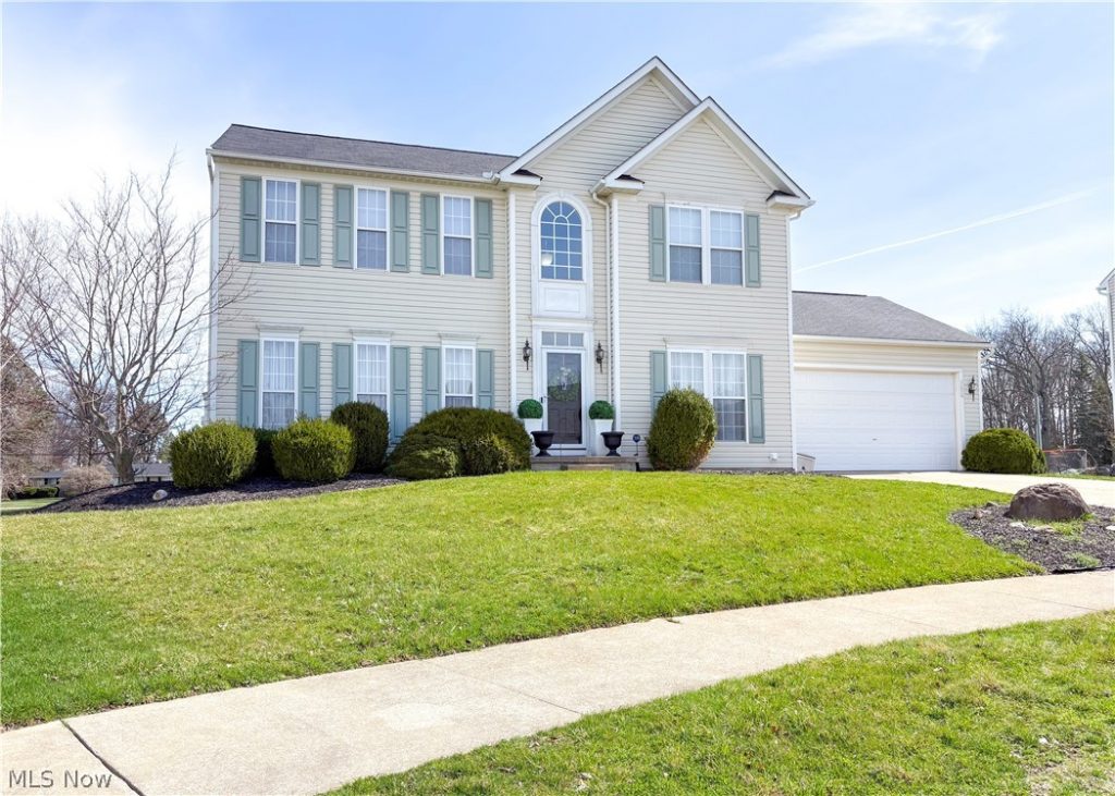 5236 Giacomo Court, Canton, OH