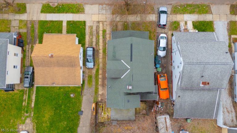 559 Morgan Avenue, Akron, OH - Photo 5