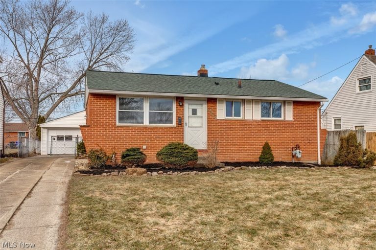 6330 Sandfield Drive, Brook Park, OH - Photo 2