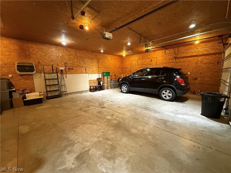 803 Kenilworth Avenue, Coshocton, OH - Photo 8