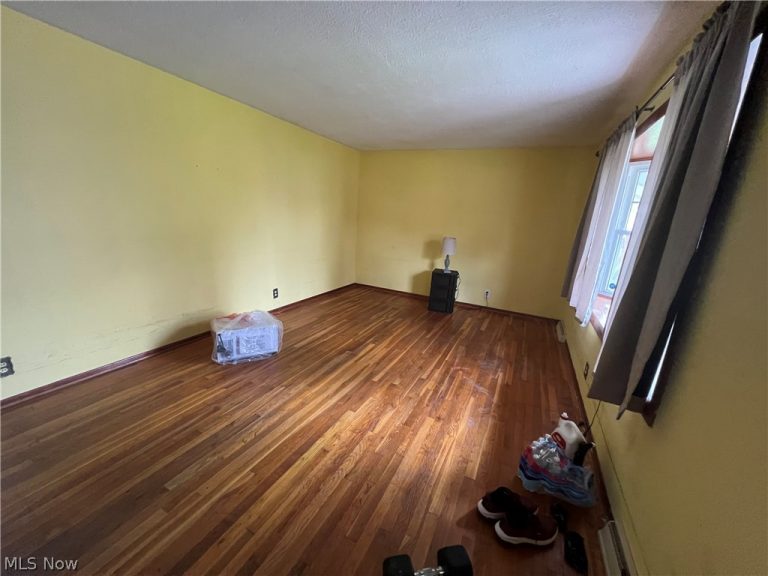 2580 Swiss Avenue, Canton, OH - Photo 3