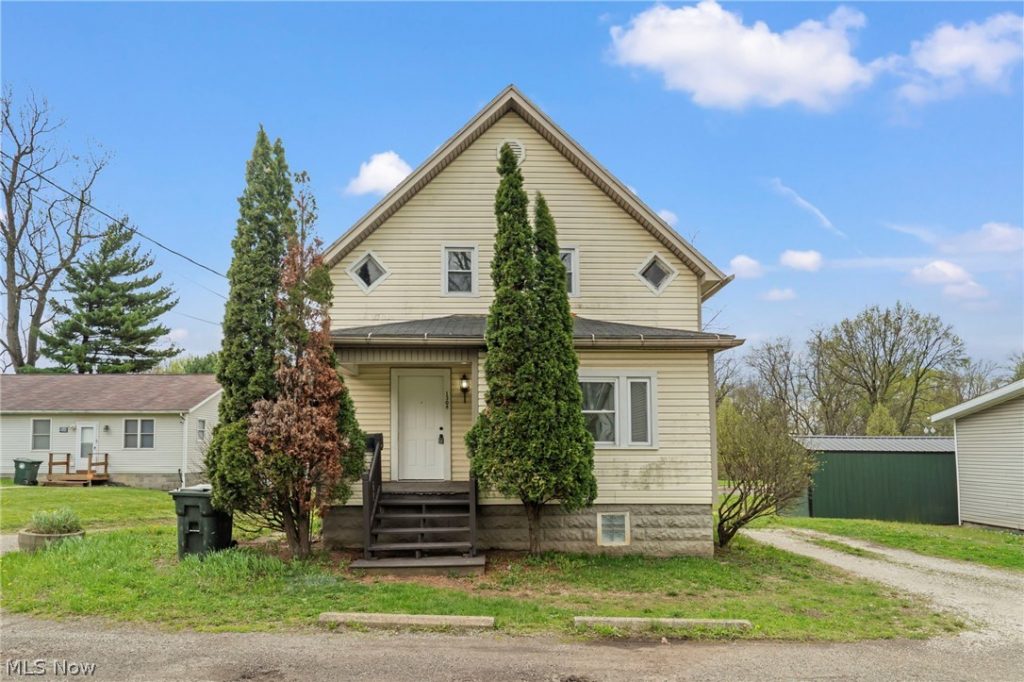 1308 Laiblin Place, Canton, OH