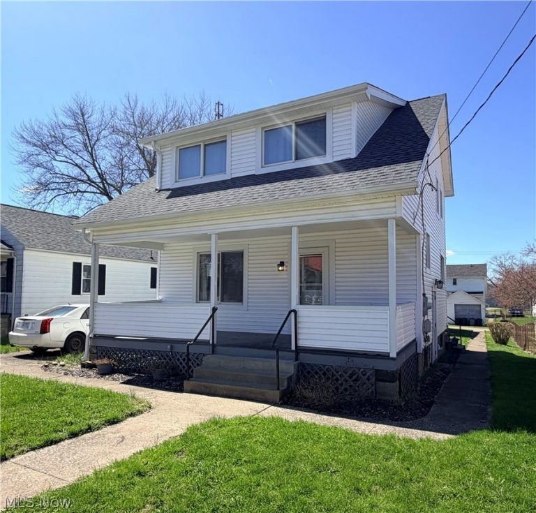 817 Superior Street, Zanesville, OH - Photo 3