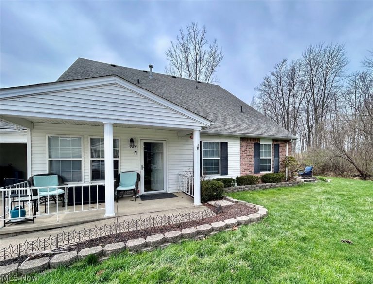 726 North Creek Drive, Painesville, OH - Photo 3