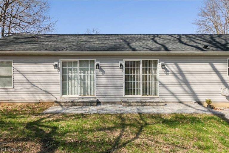 2806 Pomatan Avenue, Akron, OH - Photo 4