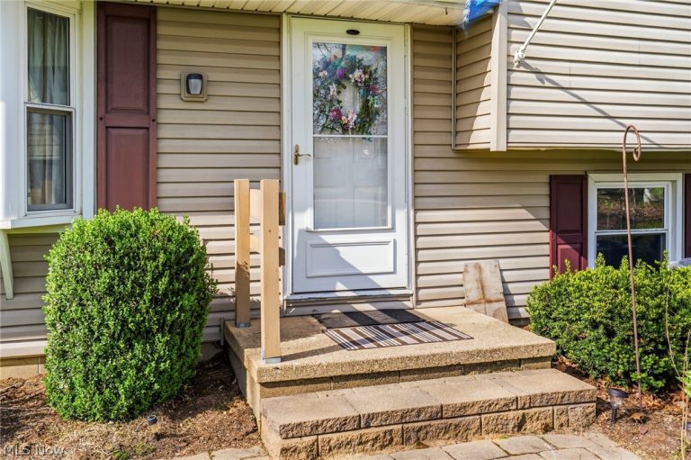 12555 Kaywood Street, Massillon, OH - Photo 4