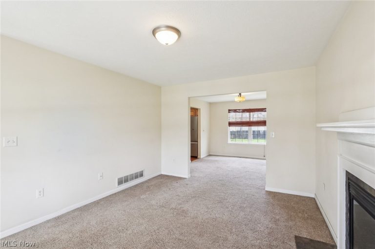 348 High Street, Berea, OH - Photo 5