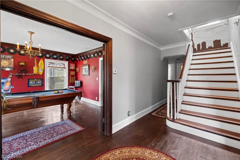 3372 Mayfield Road, Cleveland Heights, OH - Photo 8